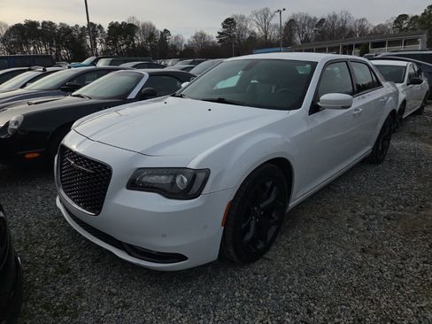 Used 2021 Chrysler 300 S image 1