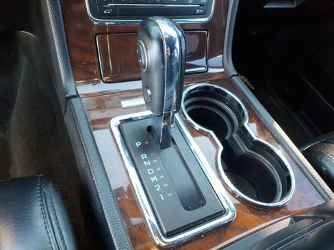 Used 2017 Lincoln Navigator L Select image 15