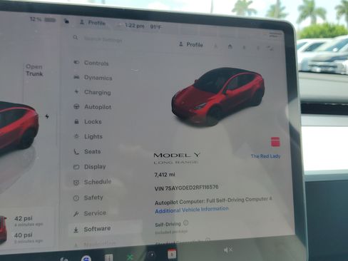 Used 2024 Tesla Model Y Long Range RWD image 28