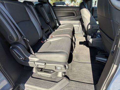 Used 2024 Honda Odyssey Sport image 14