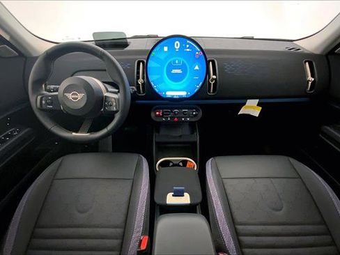 Certified 2025 MINI Cooper Countryman S image 16
