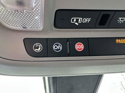 Used 2018 Chevrolet Malibu LT image 33