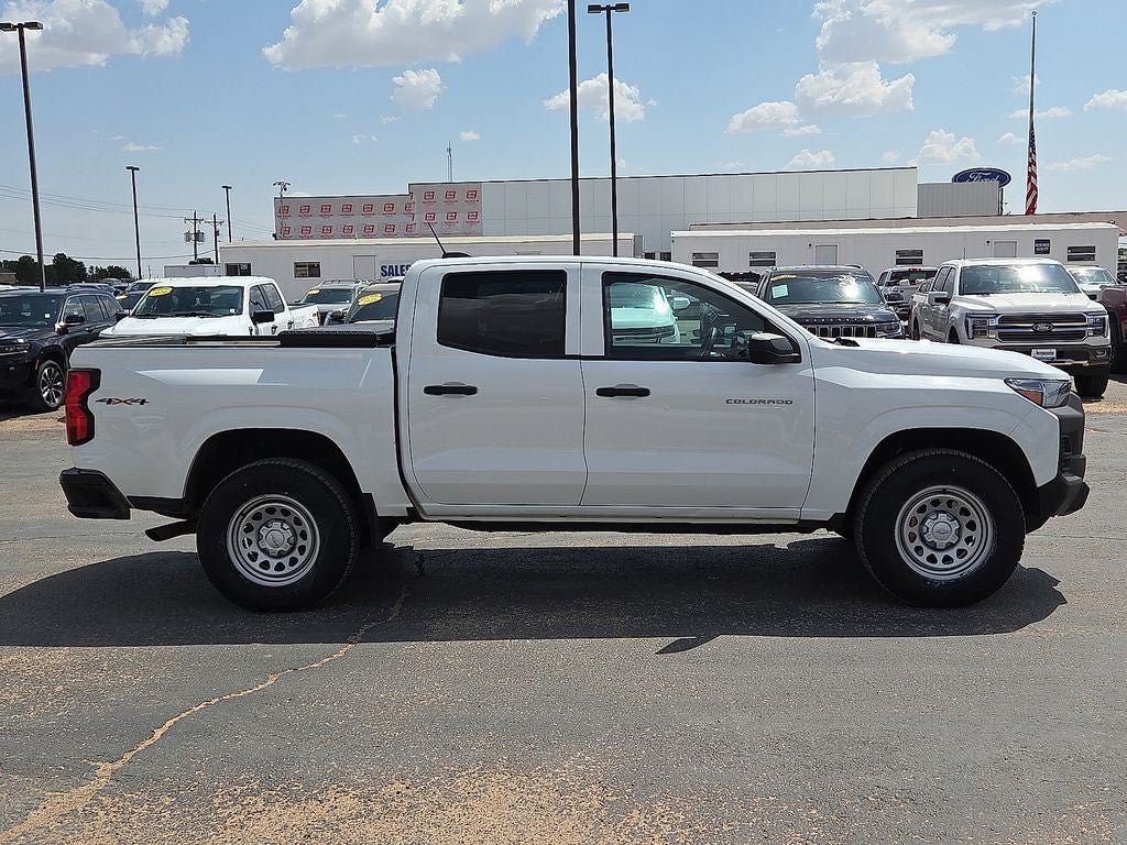 Used 2024 Chevrolet Colorado W/T w/ WT Convenience Package AWD/4WD image 6
