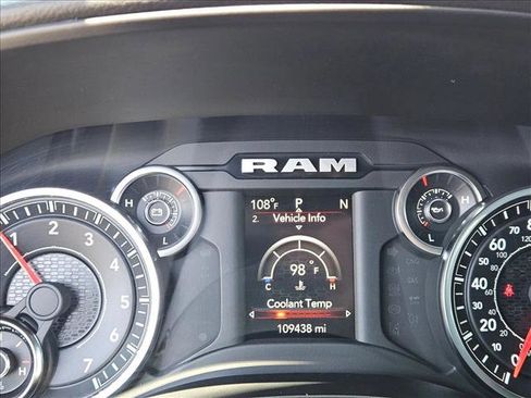 Used 2021 RAM 1500 Big Horn AWD/4WD image 11