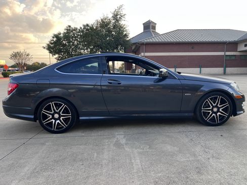 Used 2013 Mercedes-Benz C 250 Coupe image 8