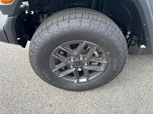 New 2026 Jeep Wrangler Unlimited Sport AWD/4WD image 9