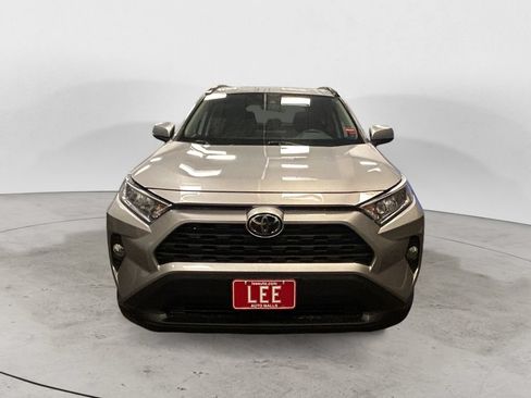 Used 2019 Toyota RAV4 XLE w/ Convenience Package AWD/4WD image 9