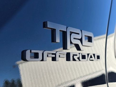 Used 2025 Toyota 4Runner TRD Off-Road Premium AWD/4WD image 10