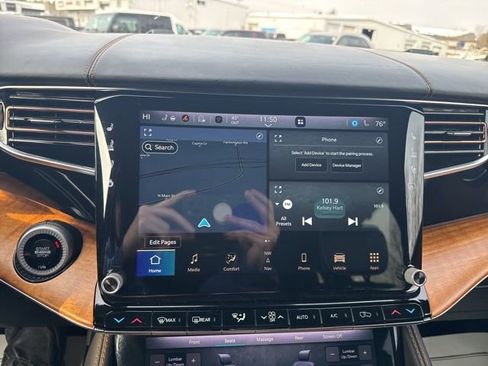 Used 2024 Jeep Grand Wagoneer L Series III image 25