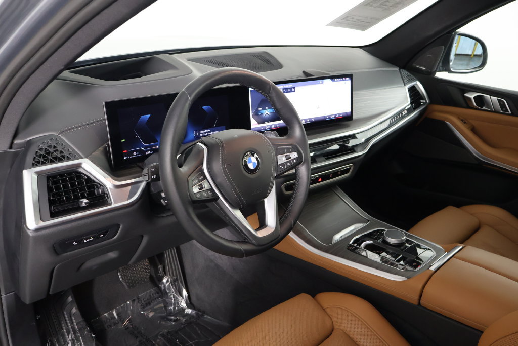 Certified 2024 BMW X5 sDrive40i w/ Premium Package RWD image 7
