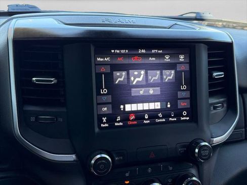 Certified 2020 RAM 1500 Big Horn AWD/4WD image 17