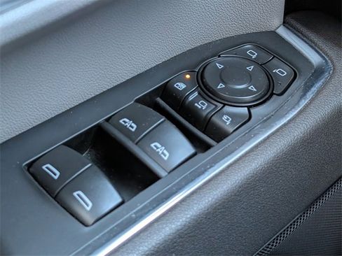 Used 2026 Chevrolet Silverado 2500 LTZ w/ LTZ Premium Package image 21