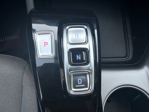 Used 2021 Hyundai Sonata SE FWD image 24
