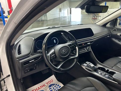 Used 2021 Hyundai Sonata Limited FWD image 15