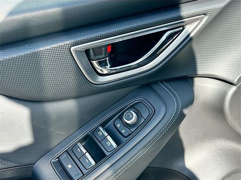 Used 2020 Subaru Forester Limited w/ Popular Package #3 image 18