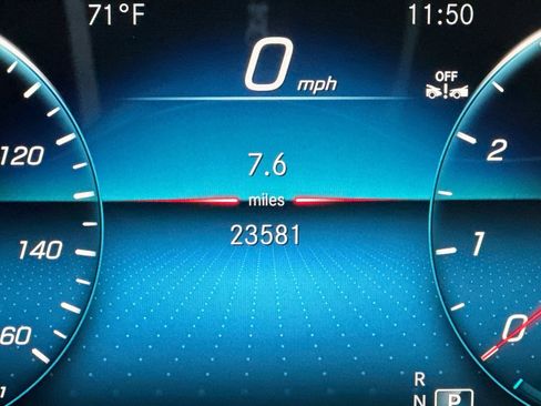 Certified 2023 Mercedes-Benz GLE 450 4MATIC image 26