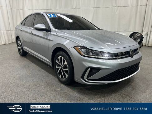 Used 2025 Volkswagen Jetta S FWD image 2