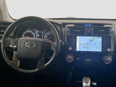 Used 2024 Toyota 4Runner TRD Off-Road Premium AWD/4WD image 20