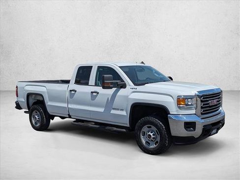 Used 2019 GMC Sierra 2500 4x4 Double Cab w/ Sierra Convenience Package image 3