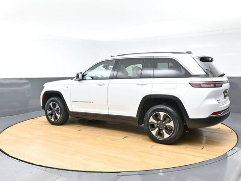 Used 2022 Jeep Grand Cherokee Limited 4xe AWD/4WD image 7