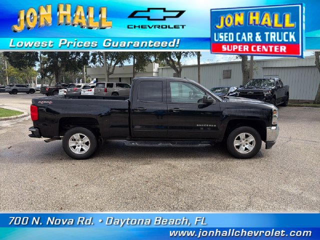 Used 2017 Chevrolet Silverado 1500 LT w/ All Star Edition AWD/4WD image 8
