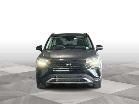 Used 2024 Volkswagen Taos S FWD image 3