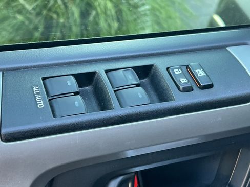 Used 2023 Toyota 4Runner SR5 image 12