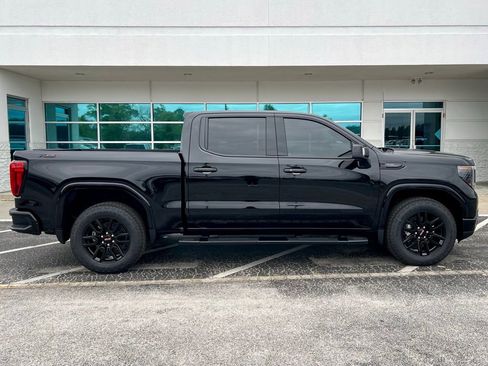 New 2026 GMC Sierra 1500 Elevation w/ Elevation Premium Package image 4