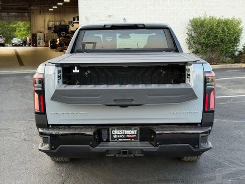 New 2026 GMC Sierra EV Elevation image 38