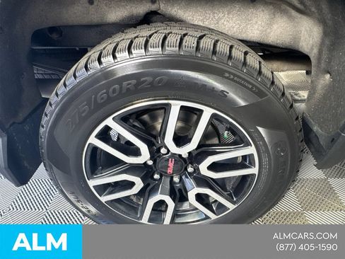 Used 2023 GMC Sierra 1500 AT4 w/ Technology Package AWD/4WD image 21