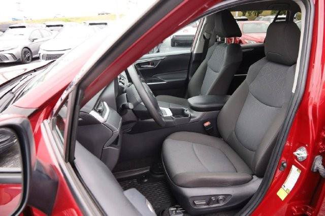 Certified 2024 Toyota RAV4 XLE AWD/4WD image 8