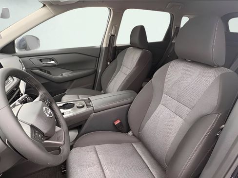 New 2026 Nissan Rogue SV FWD image 21