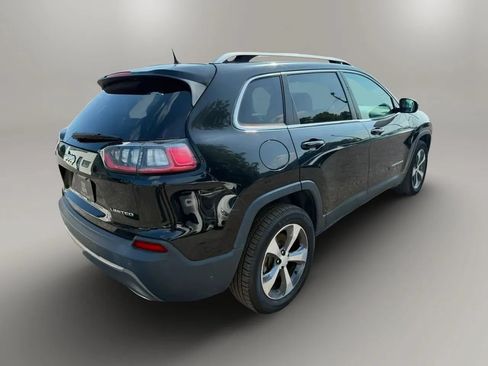 Used 2019 Jeep Cherokee Limited w/ Luxury Group AWD/4WD image 8