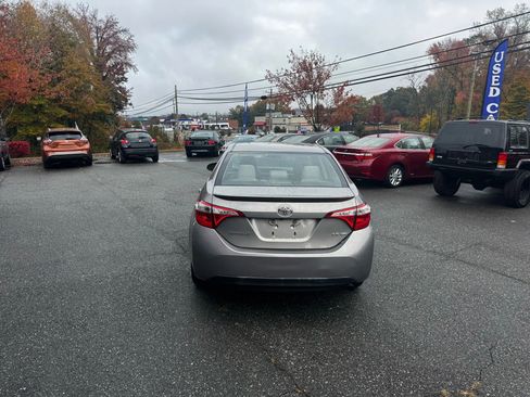 Used 2014 Toyota Corolla LE image 5