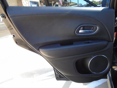 Used 2016 Honda HR-V EX-L image 29