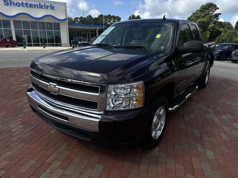 Used 2009 Chevrolet Silverado 1500 LT w/ Power Pack Plus RWD image 32