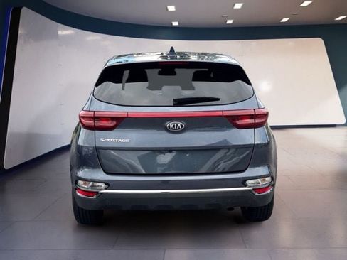 Used 2020 Kia Sportage LX AWD/4WD image 4
