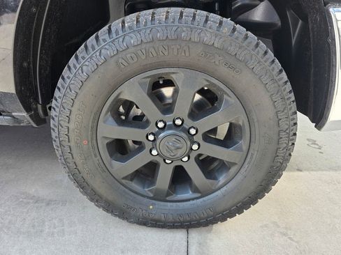 Used 2019 RAM 3500 Laramie AWD/4WD image 8