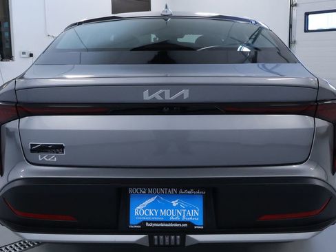 Used 2025 Kia K4 LXS image 6