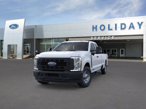 New 2026 Ford F350 XL w/ 360-Degree Camera Package RWD image 2