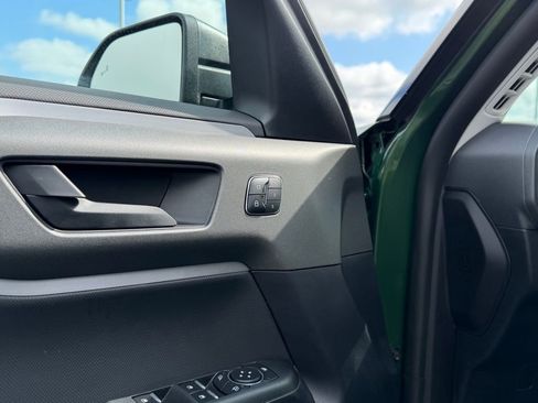 Used 2025 Ford Bronco Sport Badlands image 14