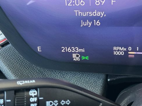 Certified 2026 Buick Enclave Preferred FWD image 37