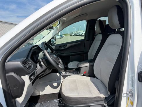 Used 2025 Ford Escape Active FWD image 5