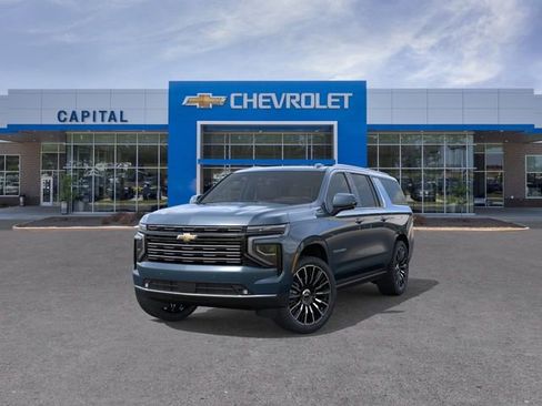 New 2026 Chevrolet Suburban High Country AWD/4WD image 8