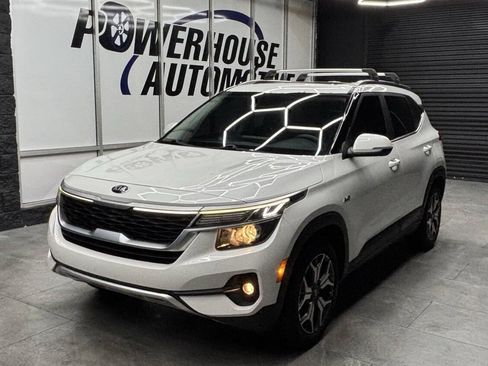Used 2021 Kia Seltos EX AWD/4WD image 3