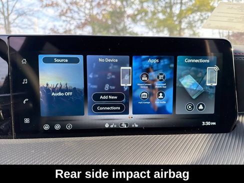 Used 2026 Nissan Kicks SR w/ SR Premium Package FWD image 22