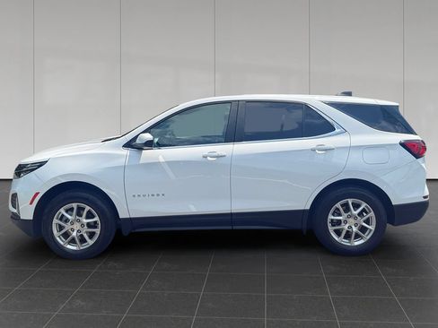 Used 2024 Chevrolet Equinox LT AWD/4WD image 2