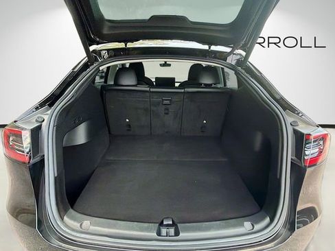 Used 2022 Tesla Model Y Performance image 12