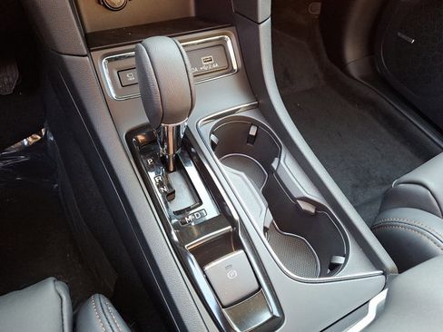 New 2026 Subaru Ascent Limited Bronze image 11