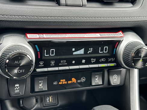 New 2025 Toyota RAV4 XLE w/ Convenience Package image 18